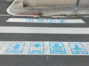 Vilanova senyalitza passos de vianants per afavorir l'autonomia de les persones amb Trastorn de l'Espectre Autista