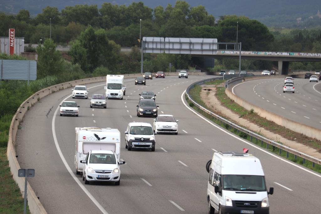 151.000 vehicles han tornat a l'àrea de Barcelona aquest diumenge, un 26,5% dels previstos fins dilluns. ACN