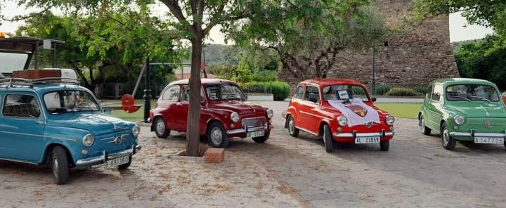 Etapa de la Volta a Espanya en Seat 600 per relleus a l'Arboç