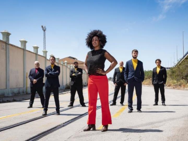 The Excitements. Keepin'on