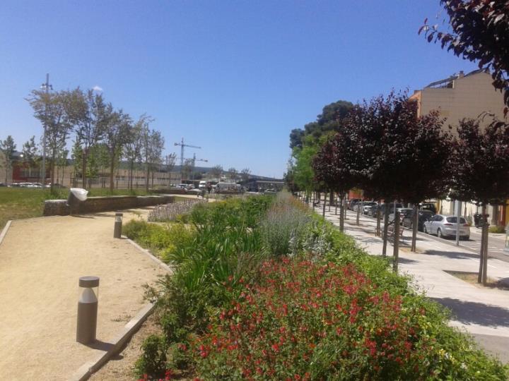 Visita guiada al parc de l’U d’Octubre i al voltant del carrer Comerç i la rambla de la Girada