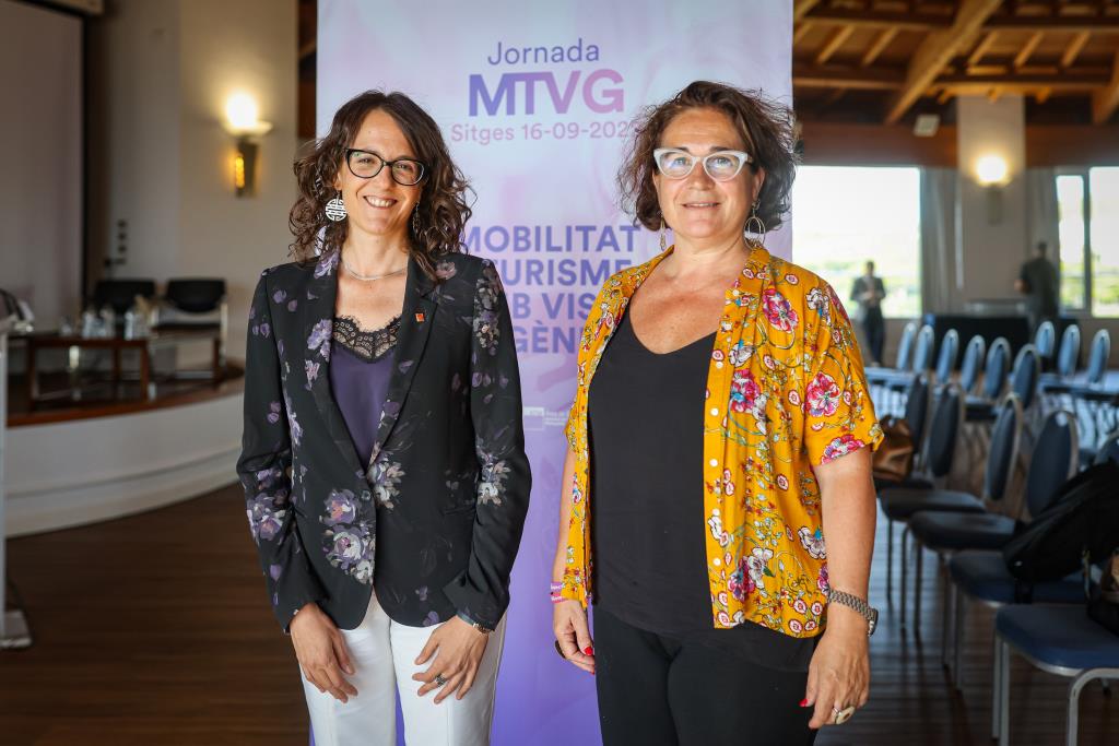 Alcaldesses i regidores advoquen per una mobilitat i un turisme feministes. AMTU/ Jordi Borràs
