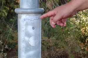 Avinyonet del Penedès solda els fanals per evitar els robatoris de cable de coure. ACN