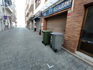 Calafell farà obligatòria la recollida de residus porta a porta per a les activitats comercials. Ajuntament de Calafell