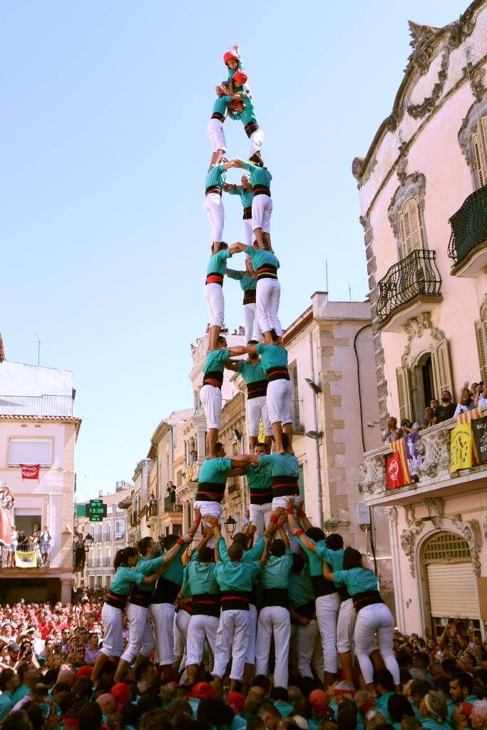 Castellers de Vilafranca, Vella de Valls i Jove de Tarragona descarreguen 3d9f i 4d9f a la diada de l'Arboç. ACN