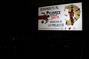 Catifa vermella, butaques plenes i una gran producció en pantalla: reobre el cinema Kubrick de Vilafranca