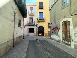 Confusió entre els conductor pels talls dels carrers i canvis de sentit per obres al centre urbà de Vilanova 