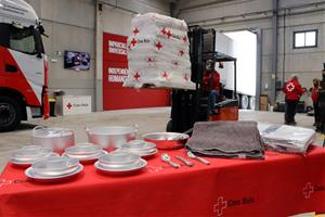 Creu Roja envia a Hongria tres tràilers amb ajuda humanitària per a més d'11.000 afectats per la guerra a Ucraïna