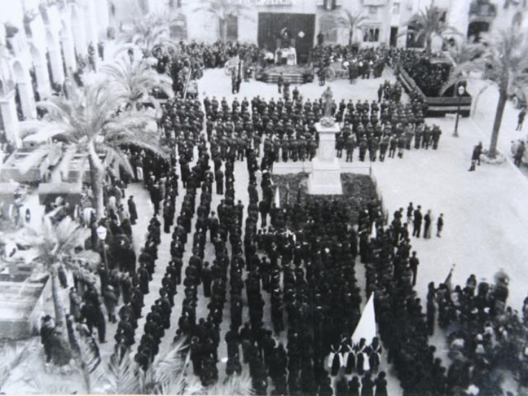 Crida a aportar imatges de la Vilanova del segle XX a l'Arxiu Comarcal. Ajuntament de Vilanova