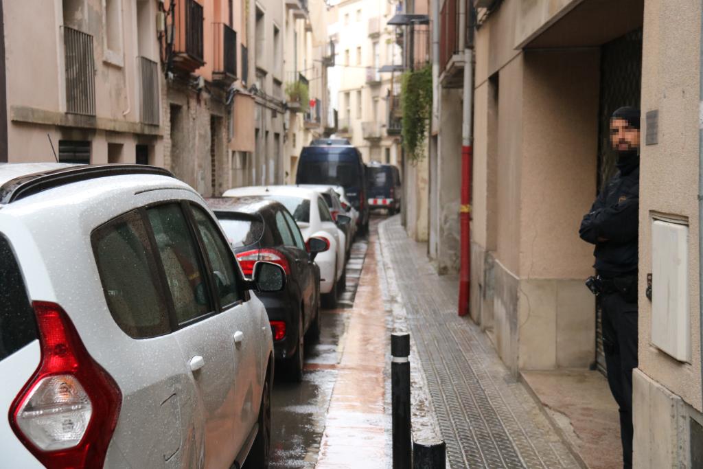 Detenen un home presumptament relacionat amb la violació d'una menor a Igualada la nit de la Castanyada. ACN