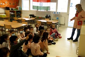 Educació i Salut acorden que els grups bombolla es puguin barrejar a les escoles. ACN