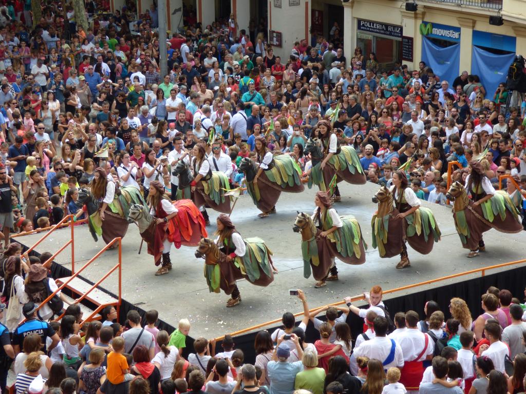 El Ball de Cotonines de Vilafranca s’obre a tothom sense tenir en compte la seva identitat de gènere. Ajuntament de Vilafranca