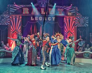 El Circ Raluy Legacy arriba a Calafell per presentar   el seu nou espectacle “In Art we trust