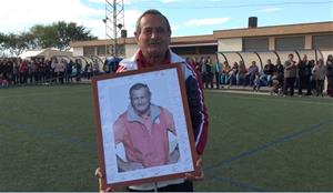 El Club de Futbol La Granada homenatjarà en Ferri el proper 6 de març. CF La Granada