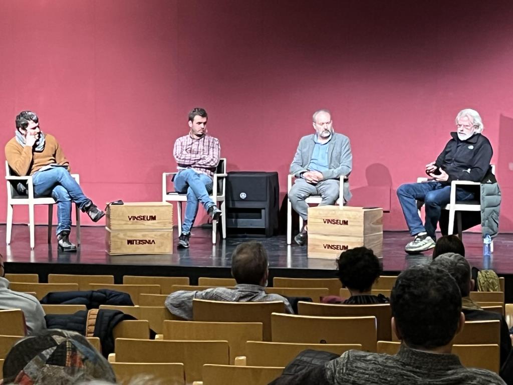 El Congrés d’Art, Paisatge Vitivinícola i Enoturisme recull la solitud i el malestar dels viticultors davant el canvi climàtic. CEPvi