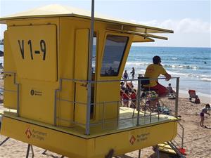 El govern de Sitges aprova de forma urgent i extraordinària les 6 primeres adjudicacions de lots de serveis a les platges . Ajuntament de Sitges