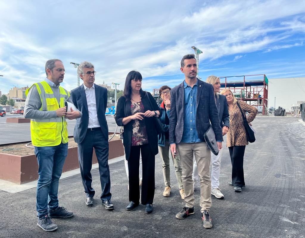 El Parc Comercial Vilanova encamina les últimes obres per obrir les portes el 2 de desembre. Susana Nogueira