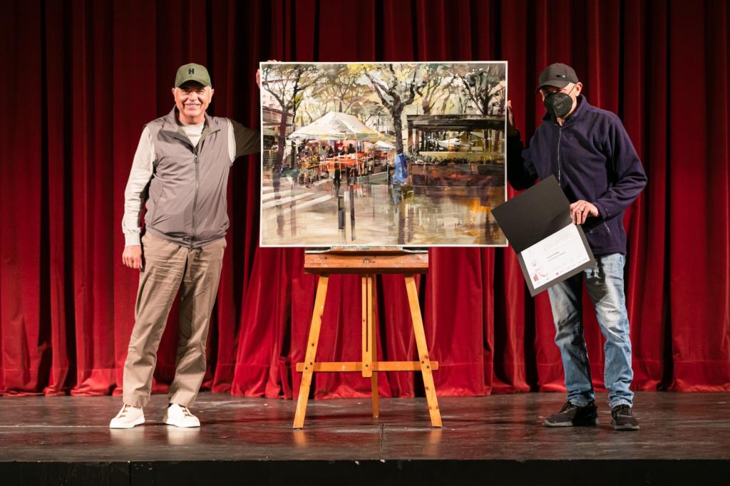 El pintor Blai Tomás Ibáñez guanya la setena edició del concurs de pintura ràpida de Vilafranca. Teatre Casal