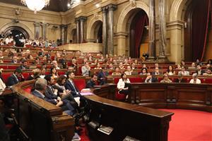 El PSC (36-42) guanyaria les eleccions al Parlament per davant d'ERC (31-37) i JxCat (22-27), segons el CEO. ACN