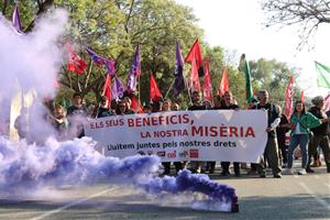 El sindicalisme alternatiu surt al carrer l'1 de maig per denunciar