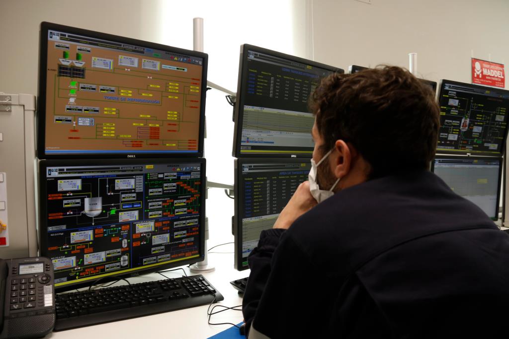 El teletreball total ha augmentat 4 punts percentuals després de la pandèmia i el model híbrid, 11. ACN