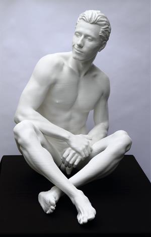 El vilafranquí Eloi Biosca, l'escultor eròtic que s'expressa a través del cos masculí