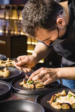 El xef de Vilafranca Marcel Pons, subcampió del concurs Asian Culinary Awards 2022. EIX