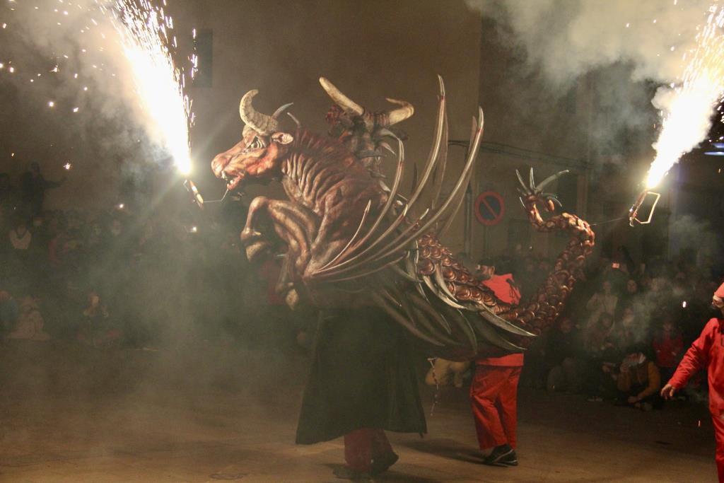 Els Diables Se m'n Refum organitzen una Trobada de bestiari a Sant Sadurní. Diables Se m'n Refum