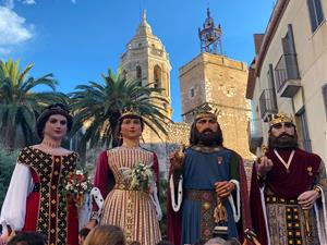 Els Gegants Vells de Sitges es presenten al públic amb la seva imatge primigènia. Ajuntament de Sitges