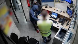 Els Mossos d’Esquadra detenen dos homes per vuit robatoris violents establiments a Vilafranca del Penedès