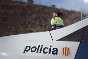 Els Mossos investiguen la troballa d'un cadàver amb signes de violència en una zona rural de Piera. Mossos d'Esquadra