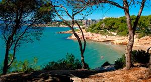 Els nou planejament urbanístic del litoral frena 46.800 nous habitatges a prop de les platges catalanes. ACN