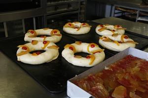Els pastissers catalans confien vendre un milió de tortells de Reis artesans, una xifra similar a la del 2019