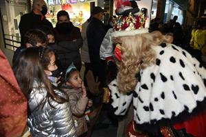 Els Reis Mags tornen a il·lusionar als carrers després d'un any sense cavalcades