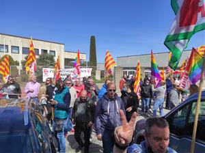 Els treballadors de Gràfiques Varias de Sant Sadurní denuncien l’acomiadament del president del comitè d’empresa. ACN