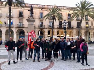 Els treballadors de la recollida d'escombraries de Vilanova inicien una vaga indefinida . EIX