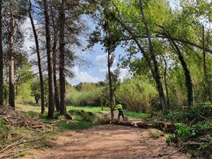 Es repara el camí fluvial de la Riera d’Òdena malmès pels aiguats del setembre