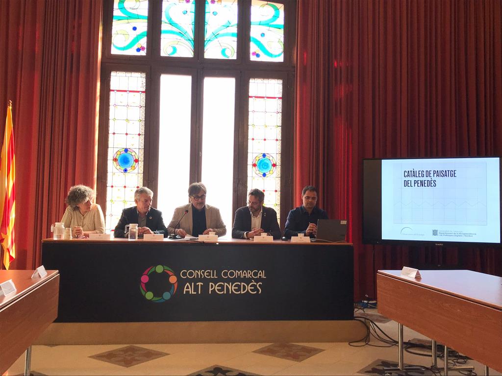 Es reuneix el grup de treball del Pla territorial del Penedès per presentar l'estat del Catàleg de Paisatge. Generalitat de Catalunya