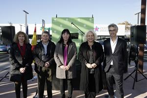 Gran expectació per la inauguració del nou parc comercial de Vilanova