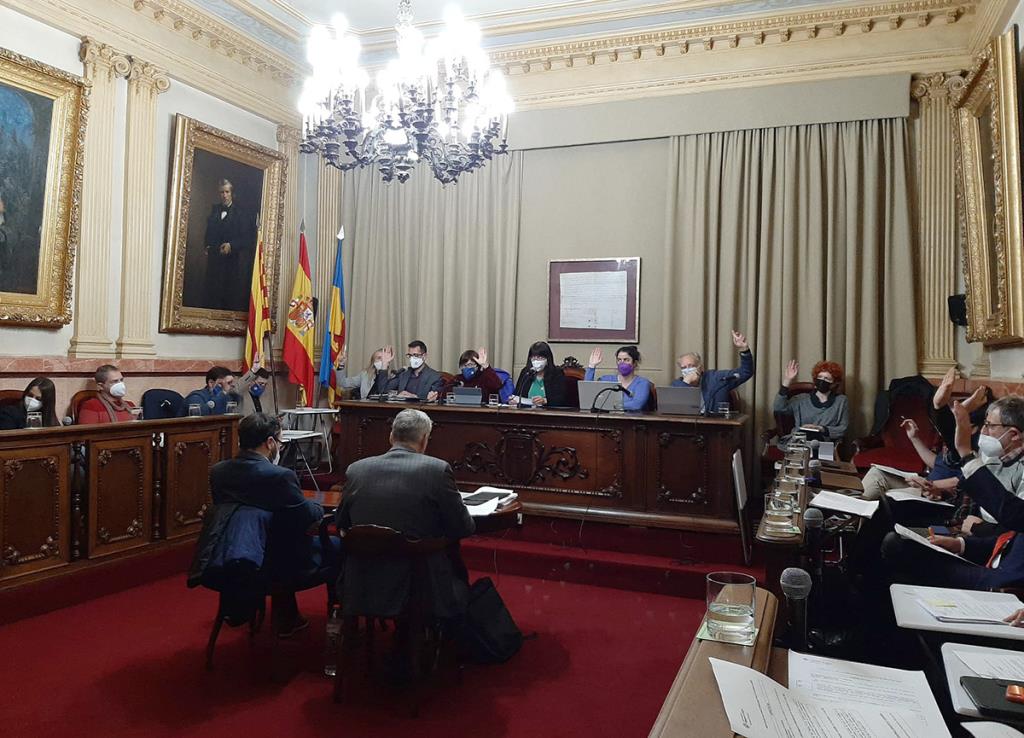 Imatge del ple municipal de febrer de l'Ajuntament de Vilanova. Eix