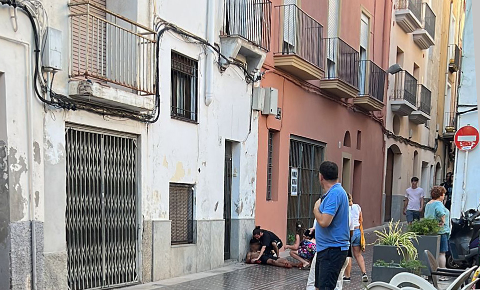 Incident al carrer Bonaire-plaça Lledoners de Vilanova i la Geltrú. Eix