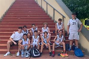 Infantil “A”  masculí del CB Sitges. Eix