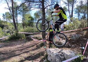  Jordi Casablanca a l'Open Bike Trial . Eix