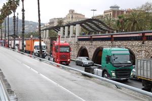 La cadena agroalimentària avisa que no aguantarà una altra aturada del transport de mercaderies per carretera. ACN