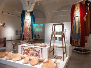 La Casa de la Festa de Vilanova obre portes a tres exposicions