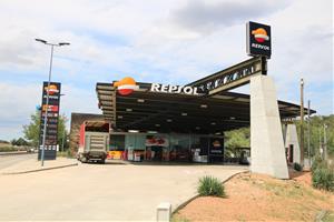 La CNMC investiga Repsol, Cepsa i BP per possibles irregularitats en els descomptes dels carburants. ACN