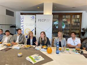 La consellera d'Acció Exterior i Govern Obert ha participat aquest divendres en un esmorzar a Vilanova de la Federació d'Empresaris del Gran Penedès. 