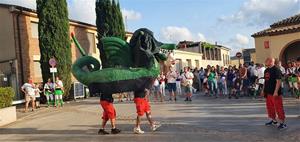 La Festa Major de Moja estrena el Ball de Panderos i passeja 