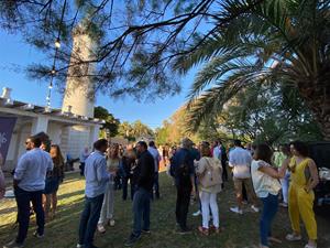 La fira Temps de Vi torna a la Rambla Principal de Vilanova en una edició d'homenatge a Pere Tàpias