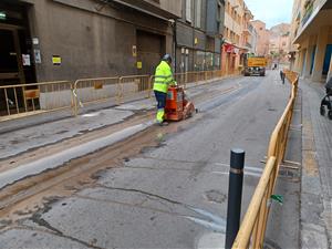 La reurbanització del carrer Banys de Vilafranca comença amb la renovació de la xarxa d’aigua i clavegueram. Ajuntament de Vilafranca